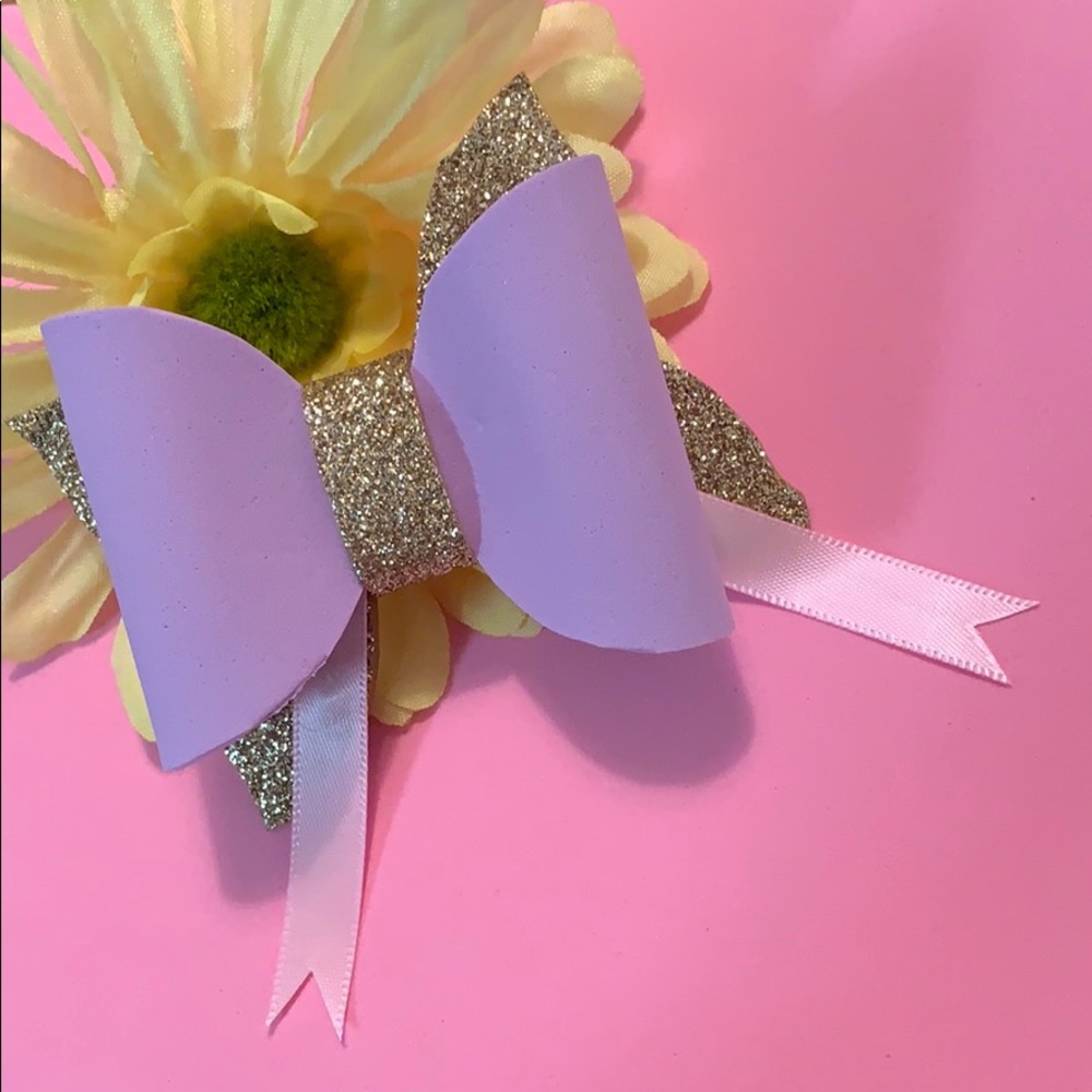 Hair bows